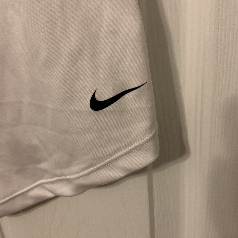 Women’s Nike Active Tank top - Picture 2 of 5